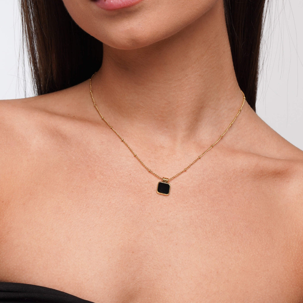 Lucienne pearl necklace